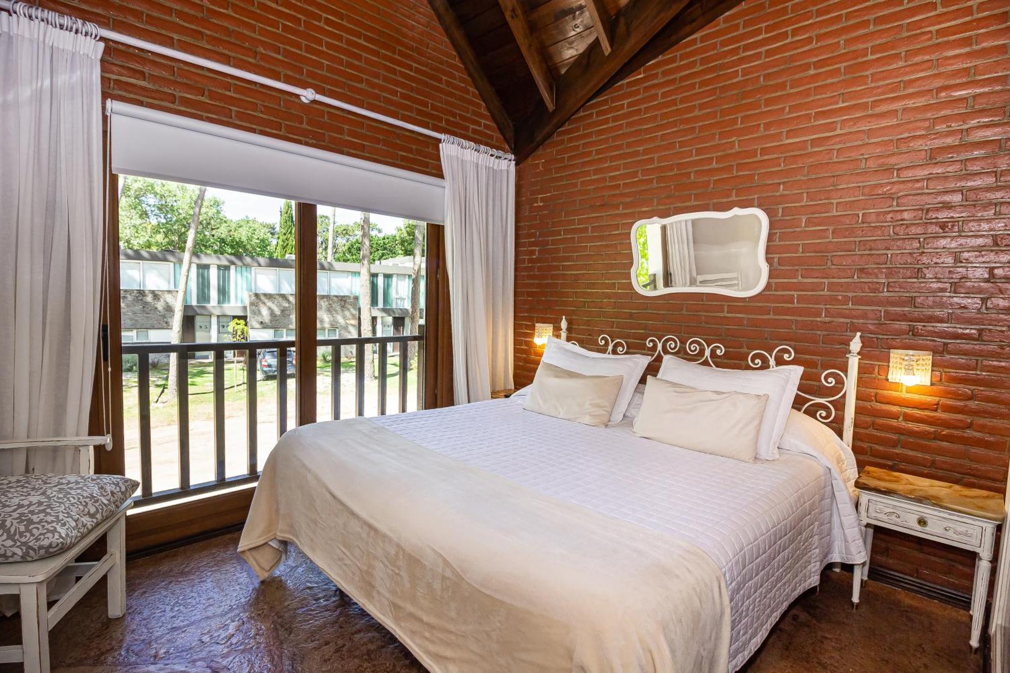 Punta Cerezo Apart Carilo Exterior foto
