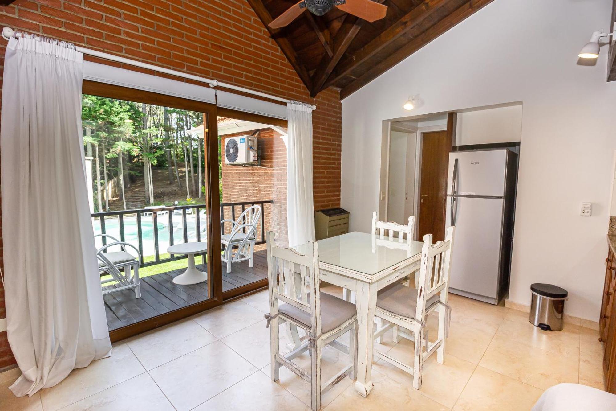 Punta Cerezo Apart Carilo Exterior foto